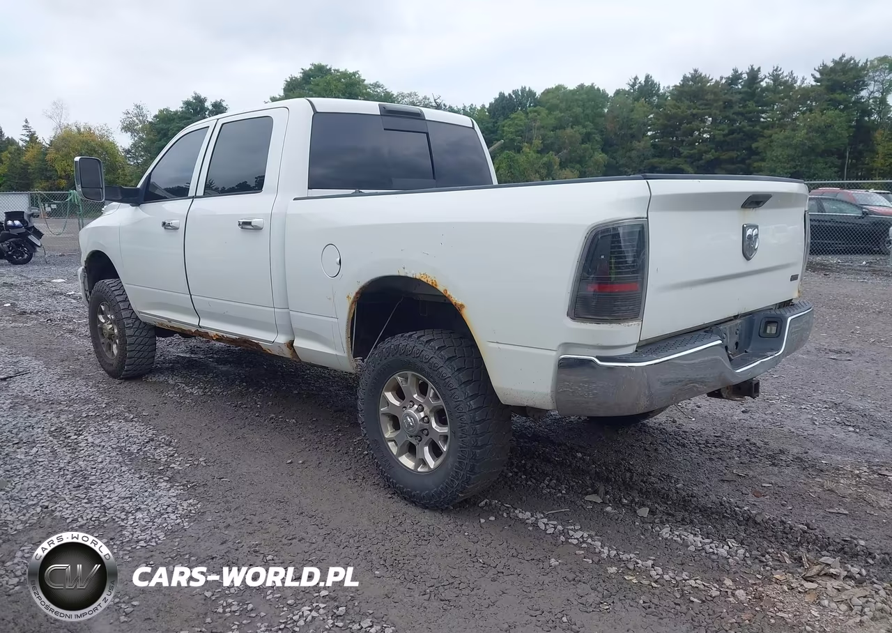 2012 Ram 2500 Laramie VIN:3C6UD5FL2CG312557 - 3