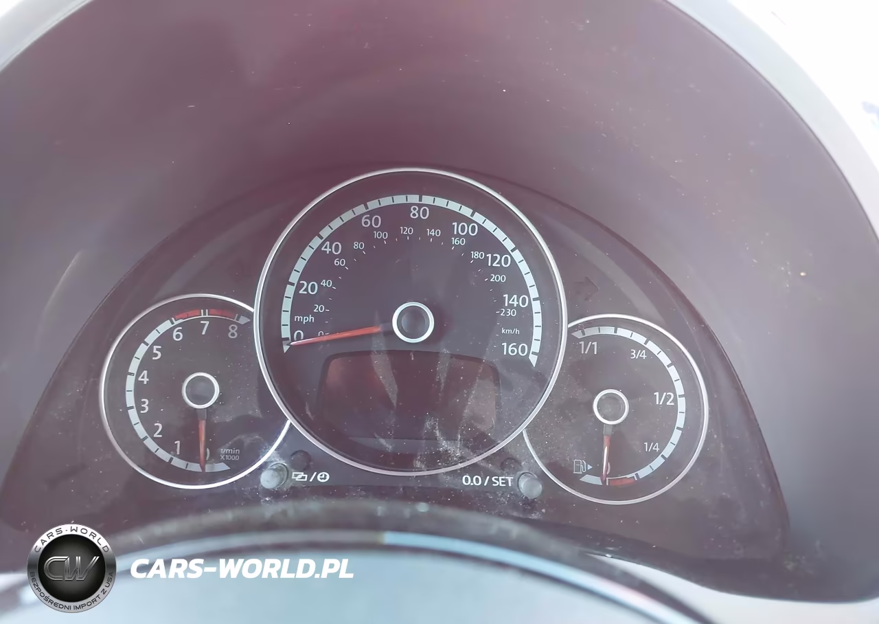 2013 Volkswagen Beetle 2.0T Turbo VIN:3VWVA7AT3DM607384 - 15