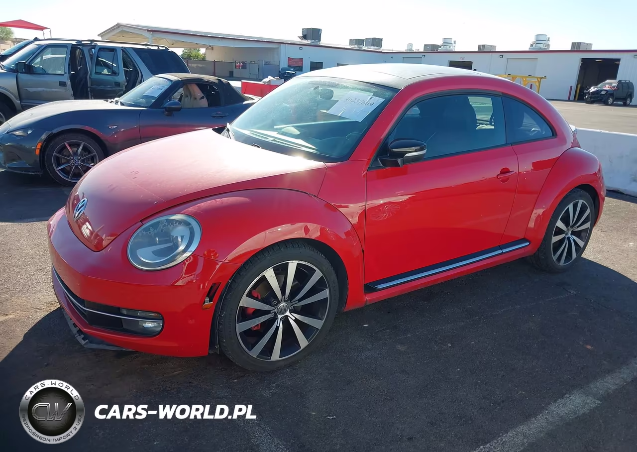 2013 Volkswagen Beetle 2.0T Turbo VIN:3VWVA7AT3DM607384 - 2