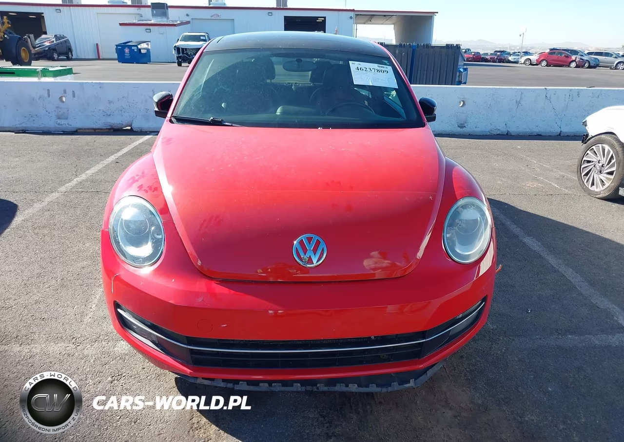 2013 Volkswagen Beetle 2.0T Turbo VIN:3VWVA7AT3DM607384 - 6