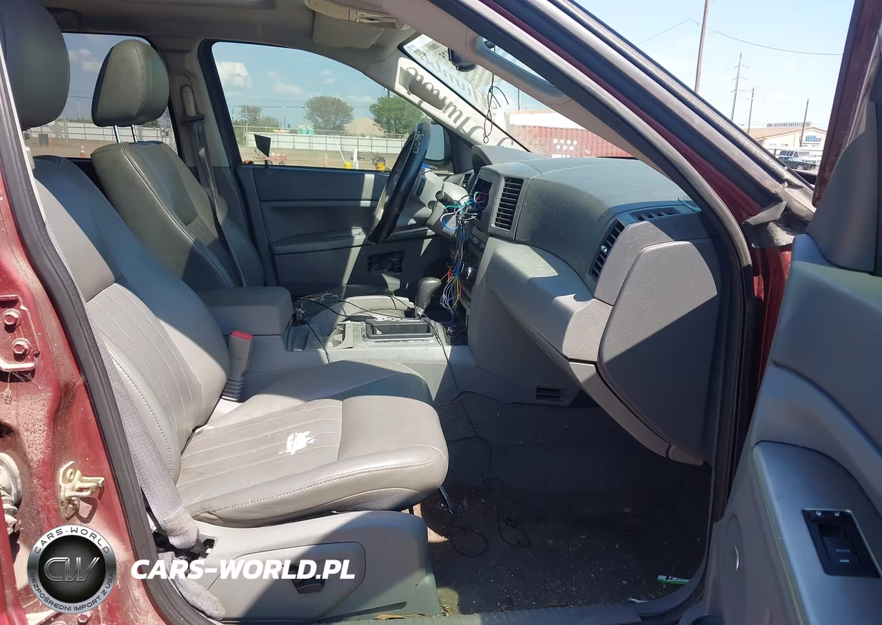 2007 Jeep Grand Cherokee Laredo VIN:1J8GS48KX7C502604 - 5