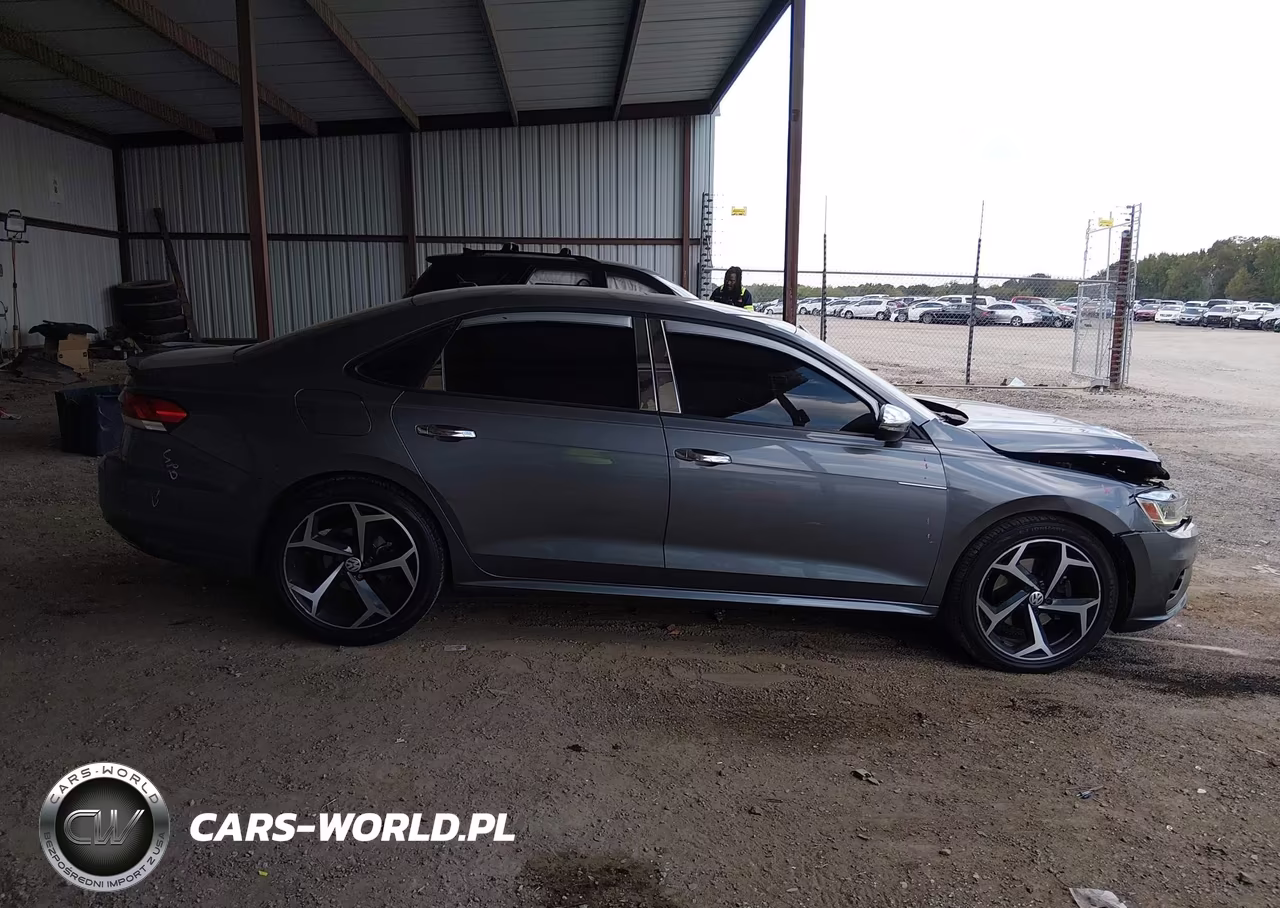 2020 Volkswagen Passat 2.0T R-Line VIN:1VWMA7A31LC007619 - 13