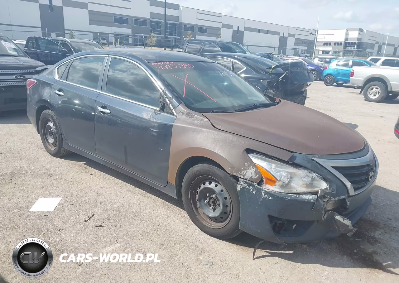 2015 Nissan Altima 2.5 S – zdjęcie 1 z 12