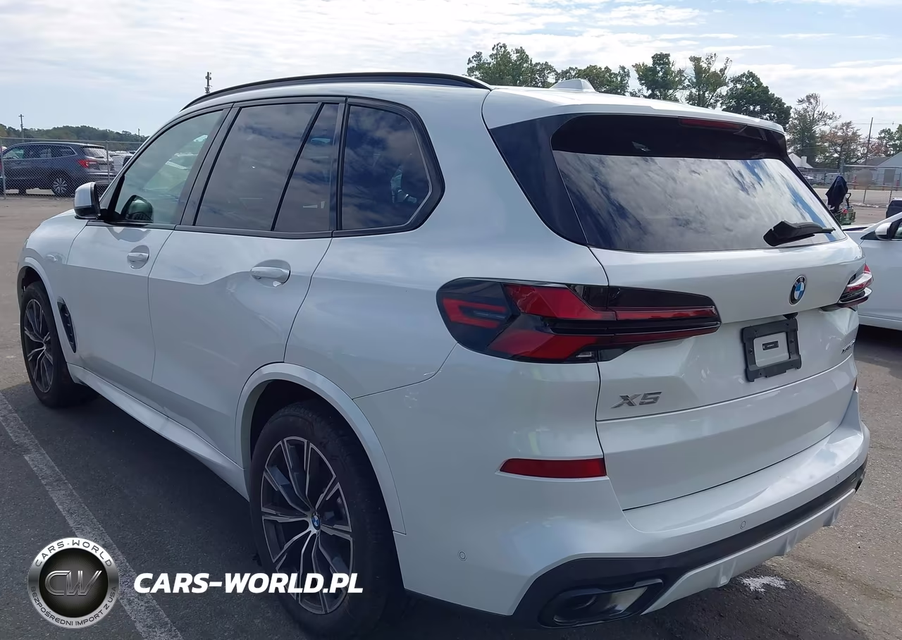 2024 BMW X5 xDrive40I VIN:5UX23EU08R9T41371 - 3