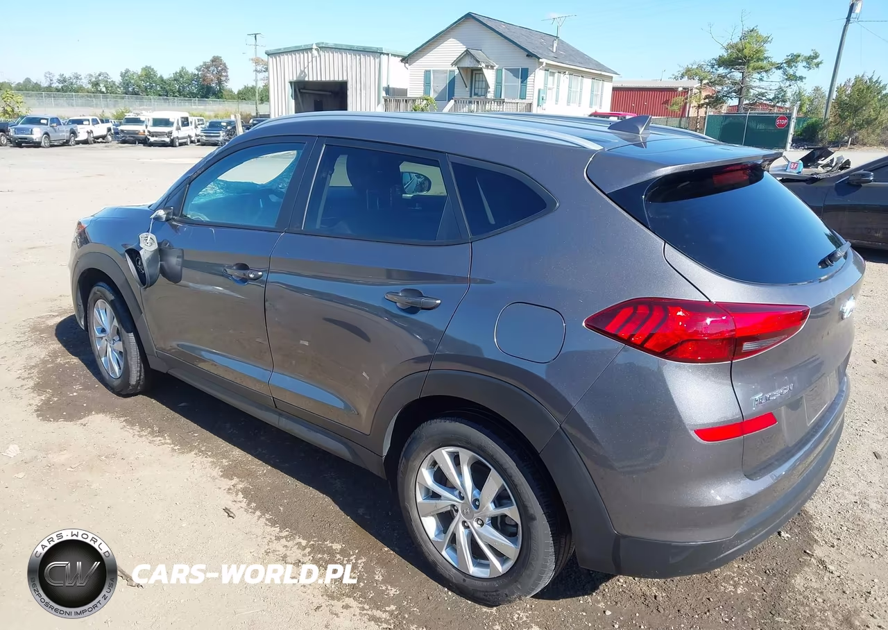 2020 Hyundai Tucson Value VIN:KM8J3CA46LU266081 - 3