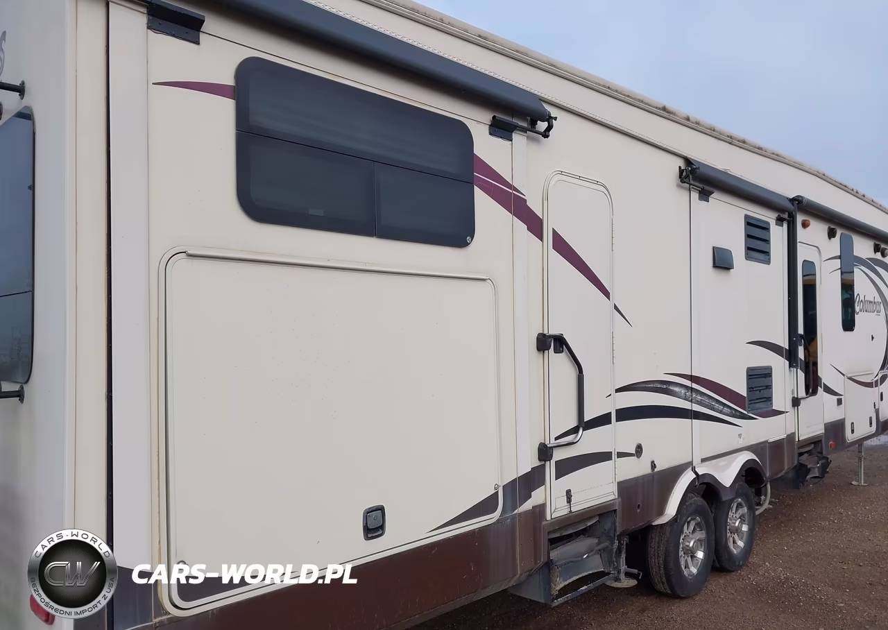 2013 Palomino By Forest R Columbus Series M-38 VIN:4X4FPAR26D6000498 - 19