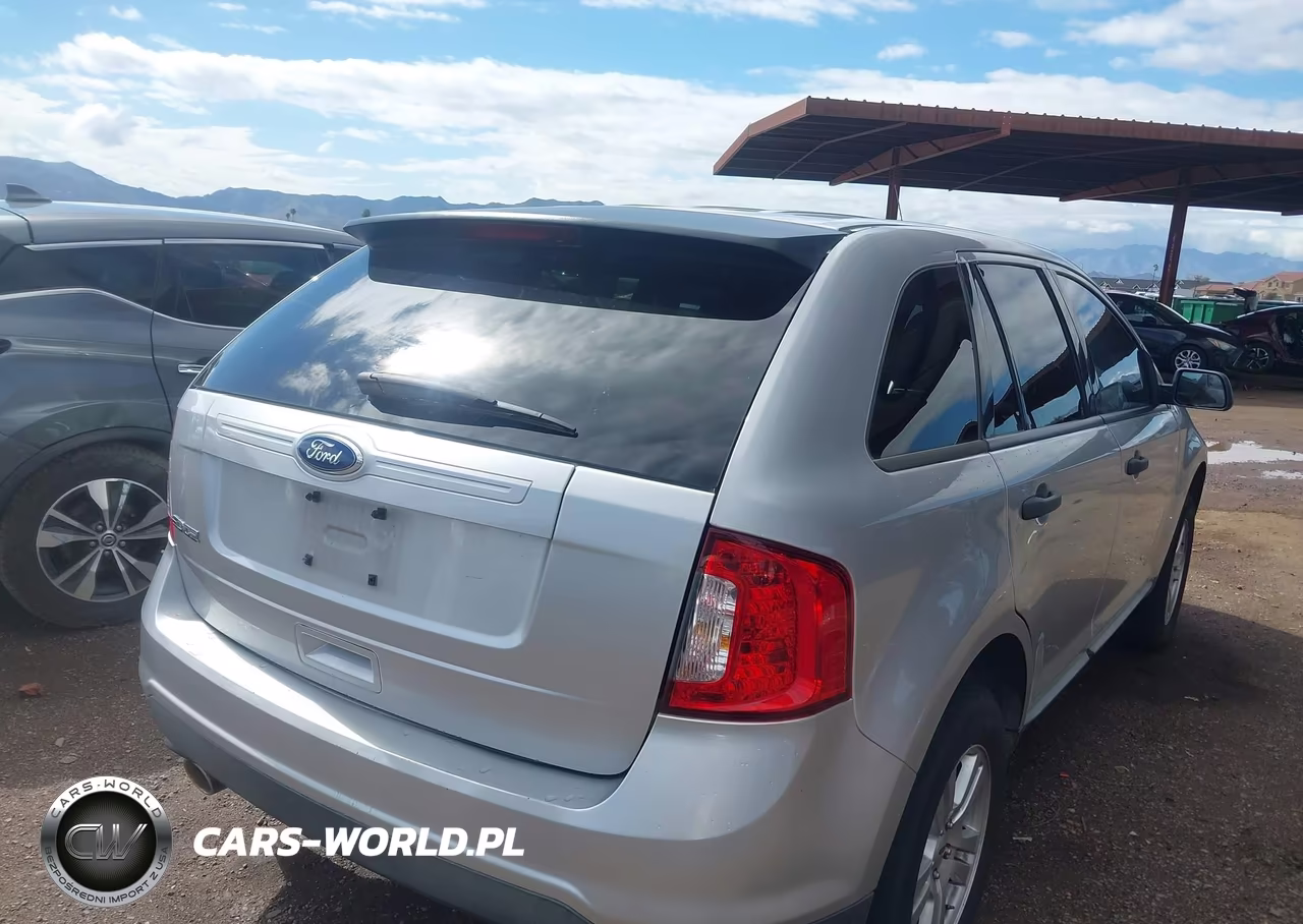 2011 Ford Edge Se VIN:2FMDK3GCXBBB18356 - 4