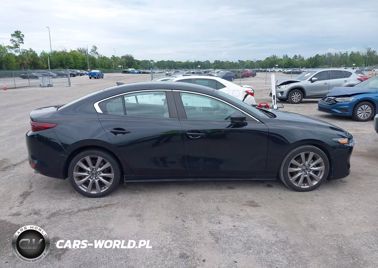 2020 Mazda Mazda3 Preferred Package VIN:3MZBPADL4LM134829 - 13