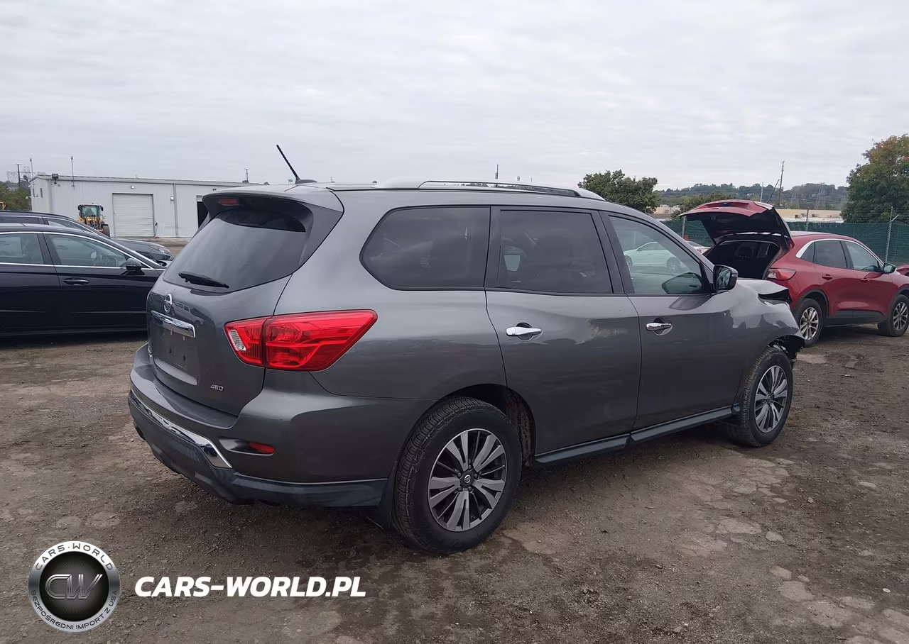 2017 Nissan Pathfinder S VIN:5N1DR2MM6HC641014 - 4