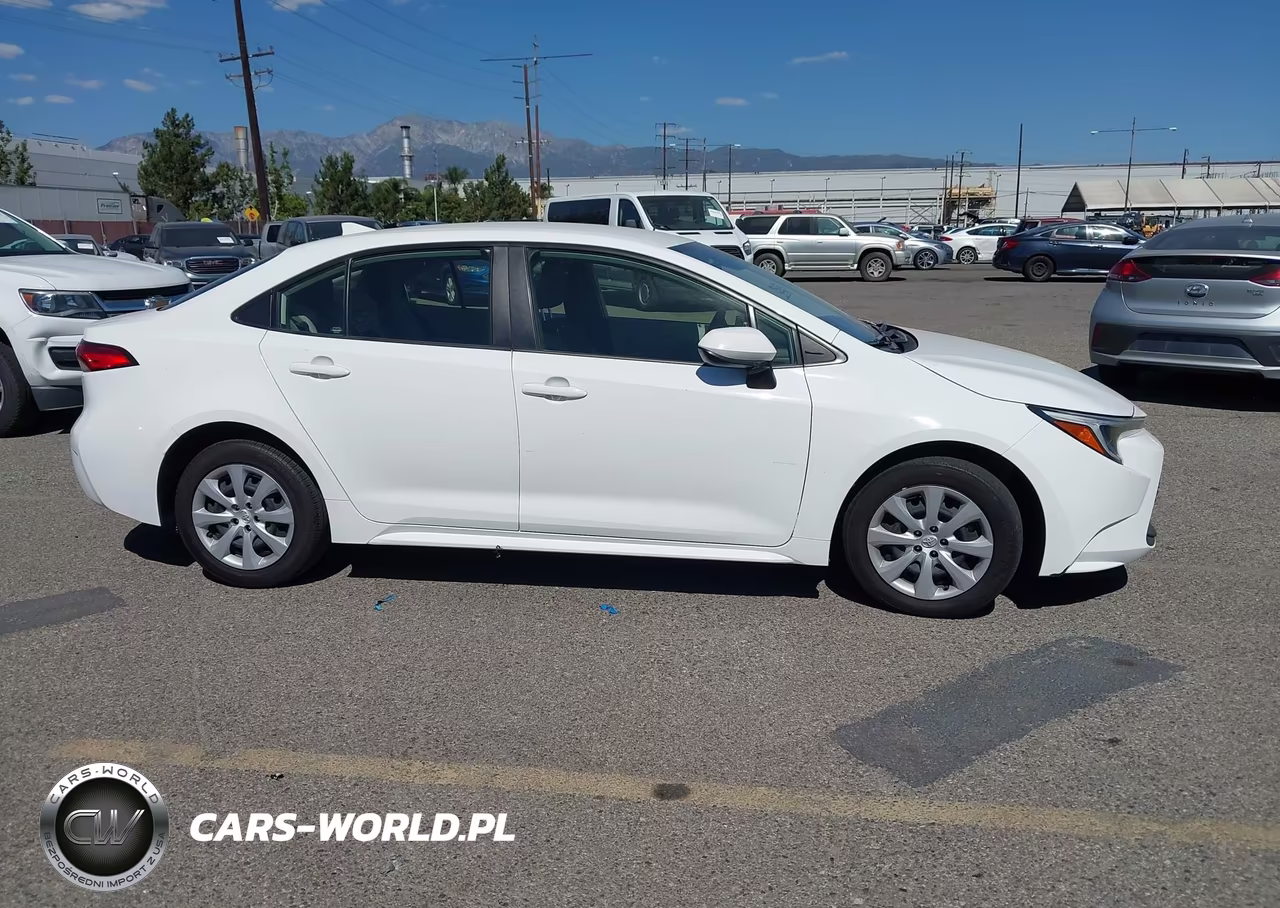2024 Toyota Corolla Hybrid Le VIN:JTDBCMFE4R3048199 - 13