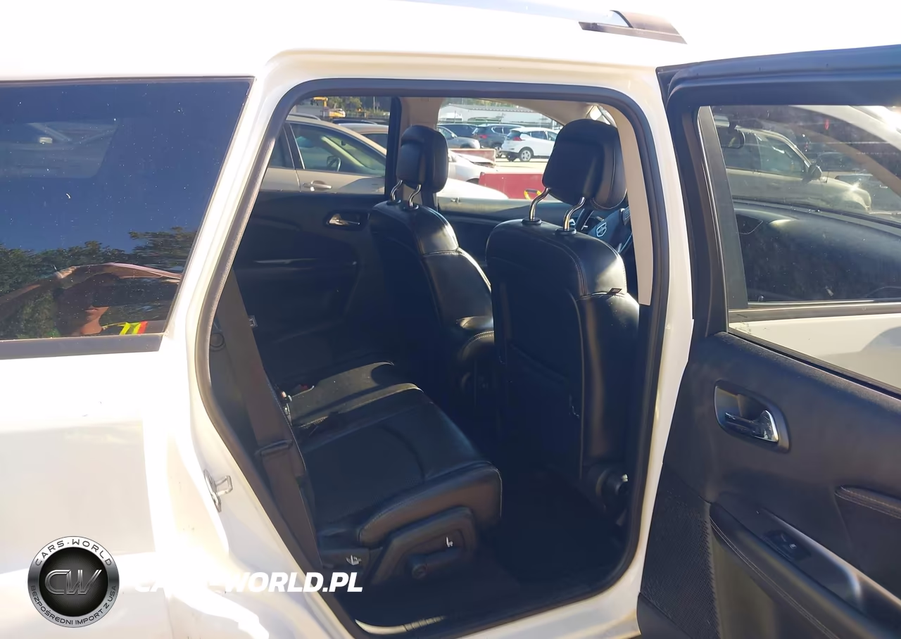 2018 Dodge Journey Crossroad Awd VIN:3C4PDDGG5JT387176 - 8