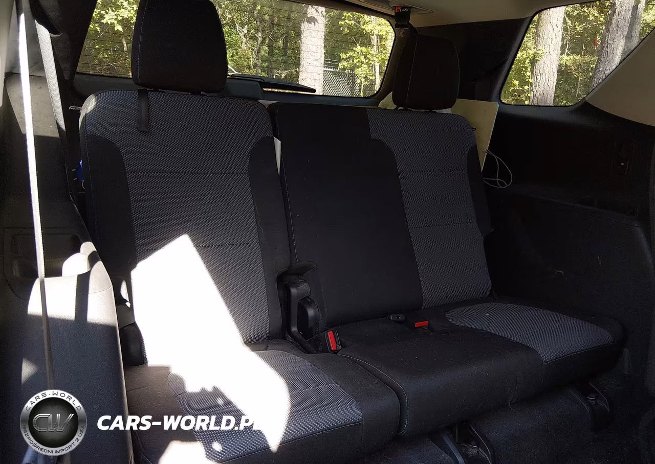 2018 Chevrolet Traverse 1Lt VIN:1GNERGKW9JJ202120 - 17