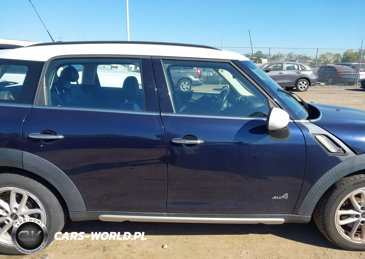 2016 Mini Countryman Cooper S VIN:WMWZC5C55GWU20845 - 14