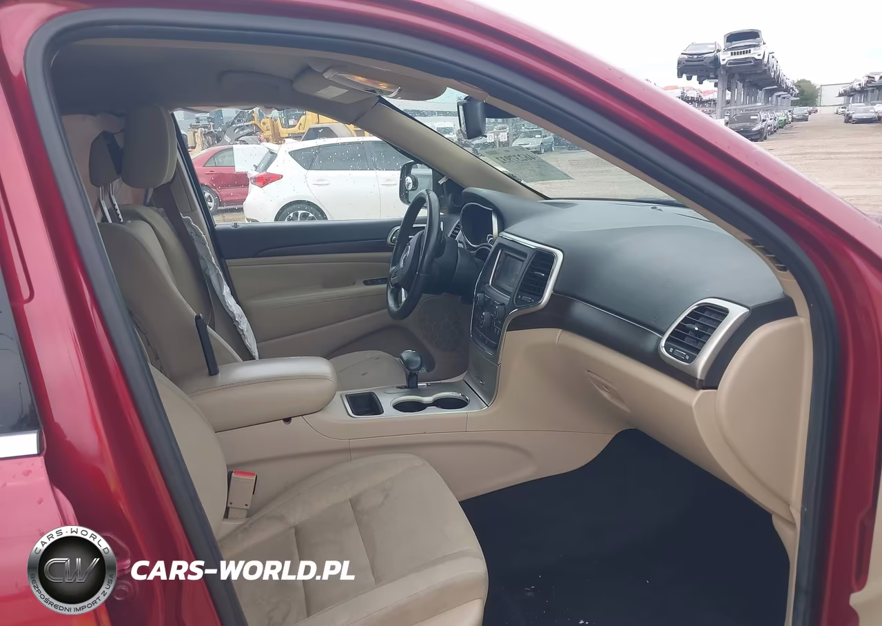 2014 Jeep Grand Cherokee Laredo VIN:1C4RJFAG5EC385046 - 5