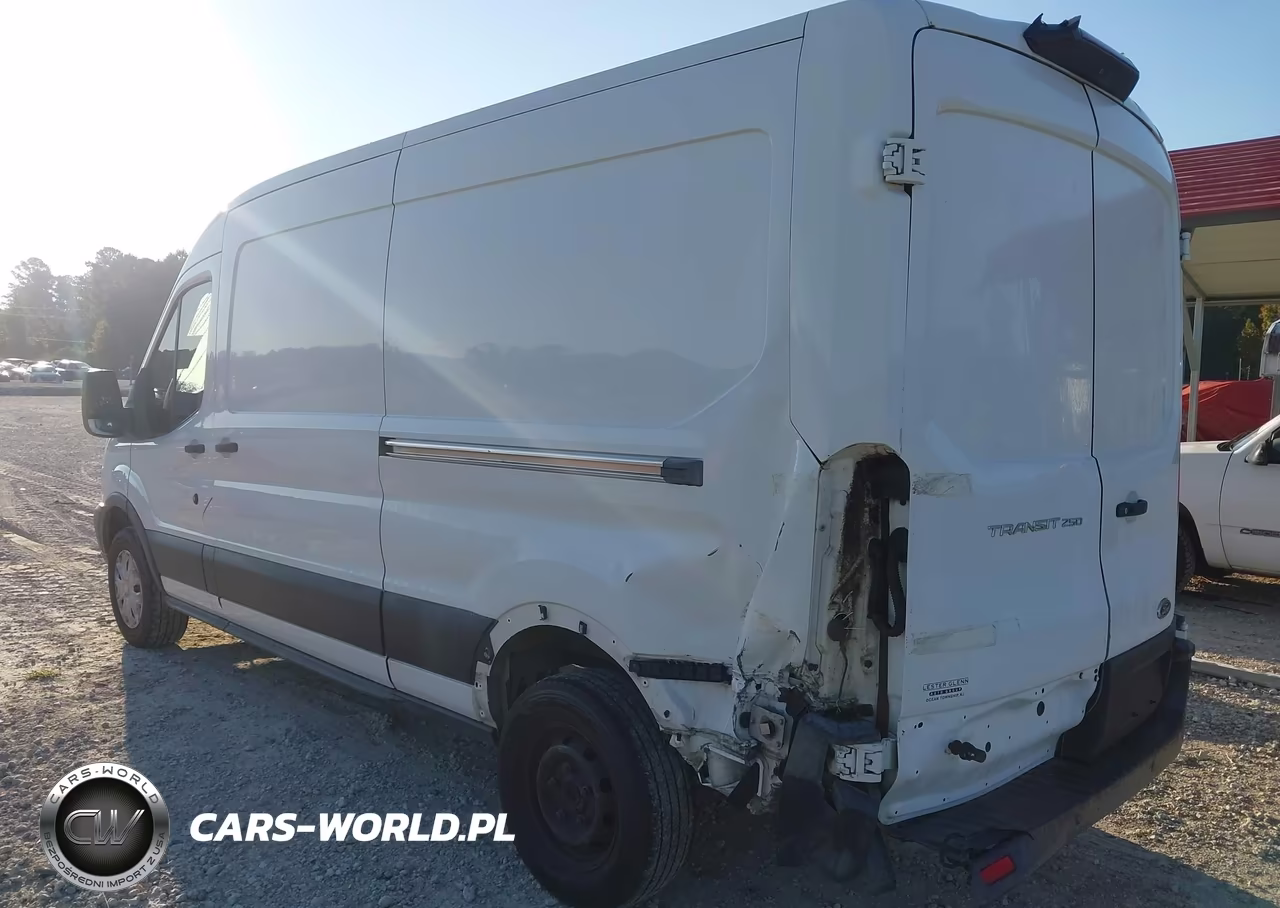 2018 Ford Transit-250 VIN:1FTYR2DMXJKB10383 - 3
