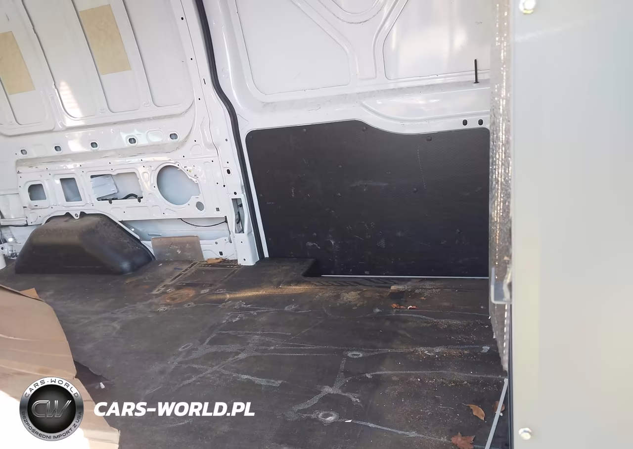 2018 Ford Transit-250 VIN:1FTYR2DMXJKB10383 - 8