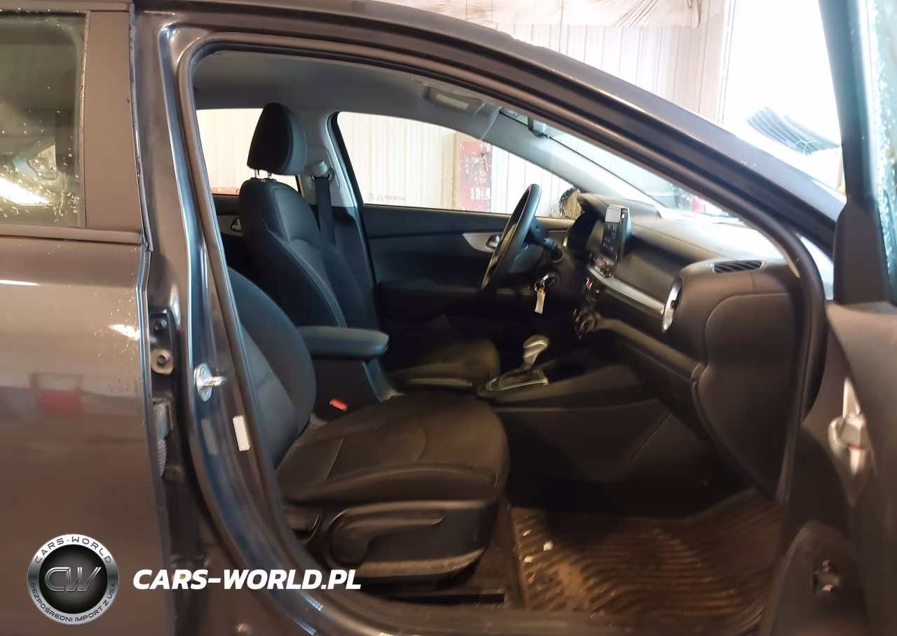 2022 Kia Forte VIN:3KPF24AD1NE502821 - 5