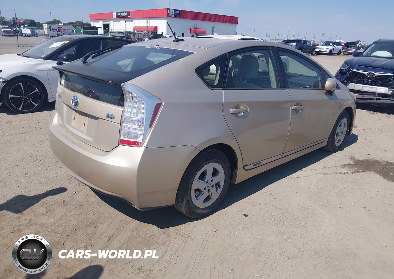 2010 Toyota Prius Iii VIN:JTDKN3DUXA0160803 - 4
