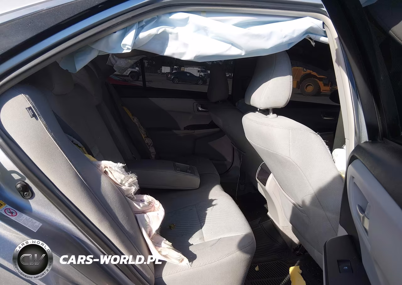 2017 Toyota Camry Le VIN:4T1BF1FK9HU744802 - 8