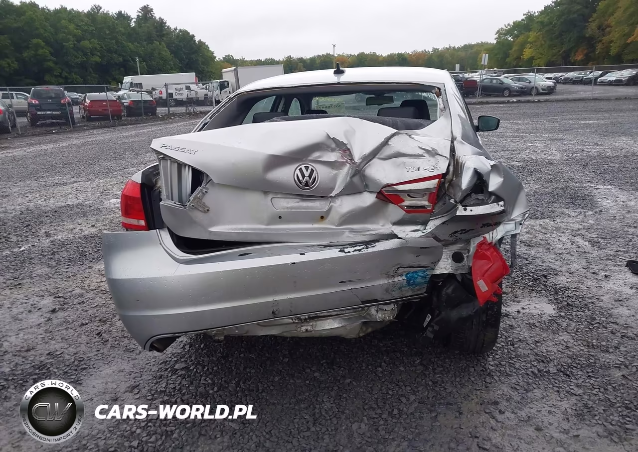 2014 Volkswagen Passat 2.0L Tdi Se VIN:1VWBN7A35EC108449 - 16