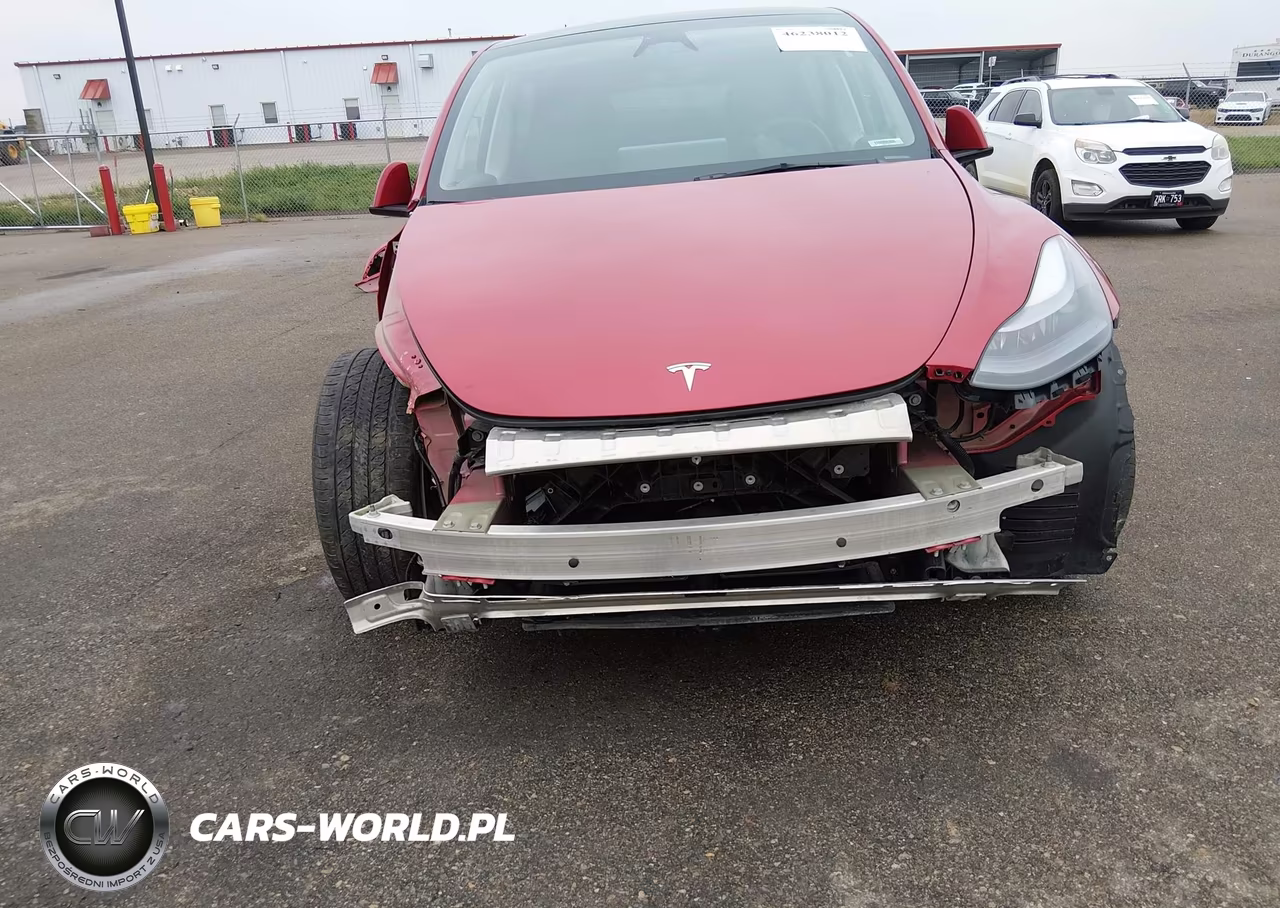 2023 Tesla Model Y VIN:7SAYGAEE0PF971670 - 6