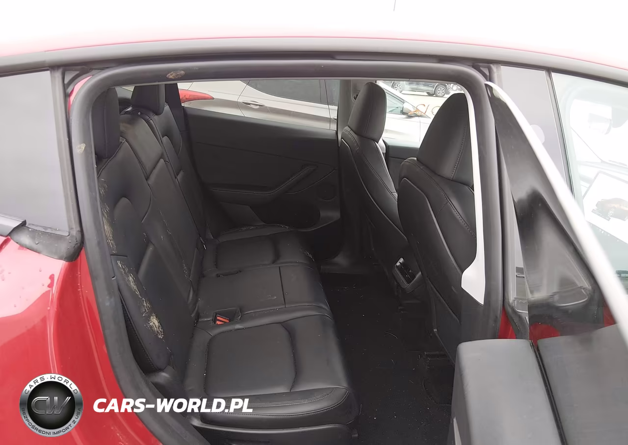 2023 Tesla Model Y VIN:7SAYGAEE0PF971670 - 8