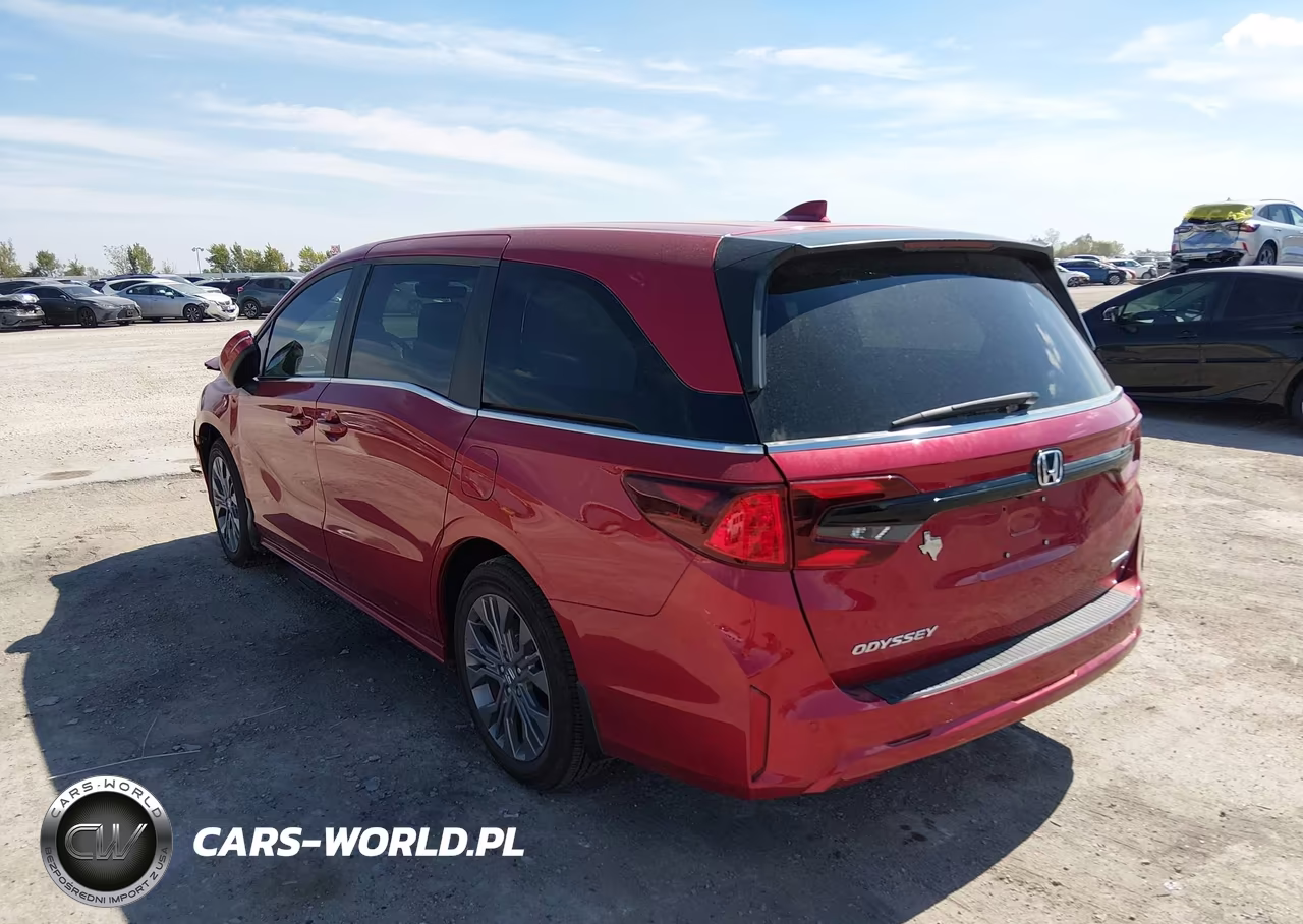 2025 Honda Odyssey Touring VIN:5FNRL6H80SB017557 - 3