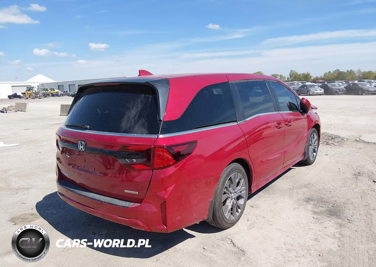 2025 Honda Odyssey Touring VIN:5FNRL6H80SB017557 - 4
