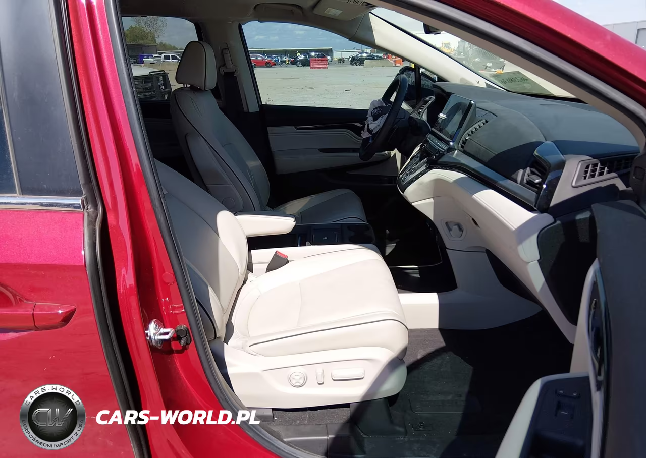 2025 Honda Odyssey Touring VIN:5FNRL6H80SB017557 - 5