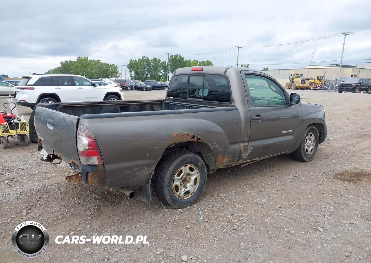 2010 Toyota Tacoma VIN:5TENX4CN1AZ732168 - 4