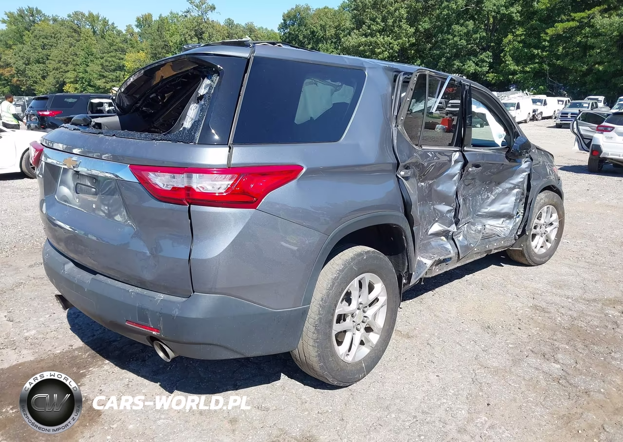 2019 Chevrolet Traverse Ls VIN:1GNERFKW3KJ269193 - 4