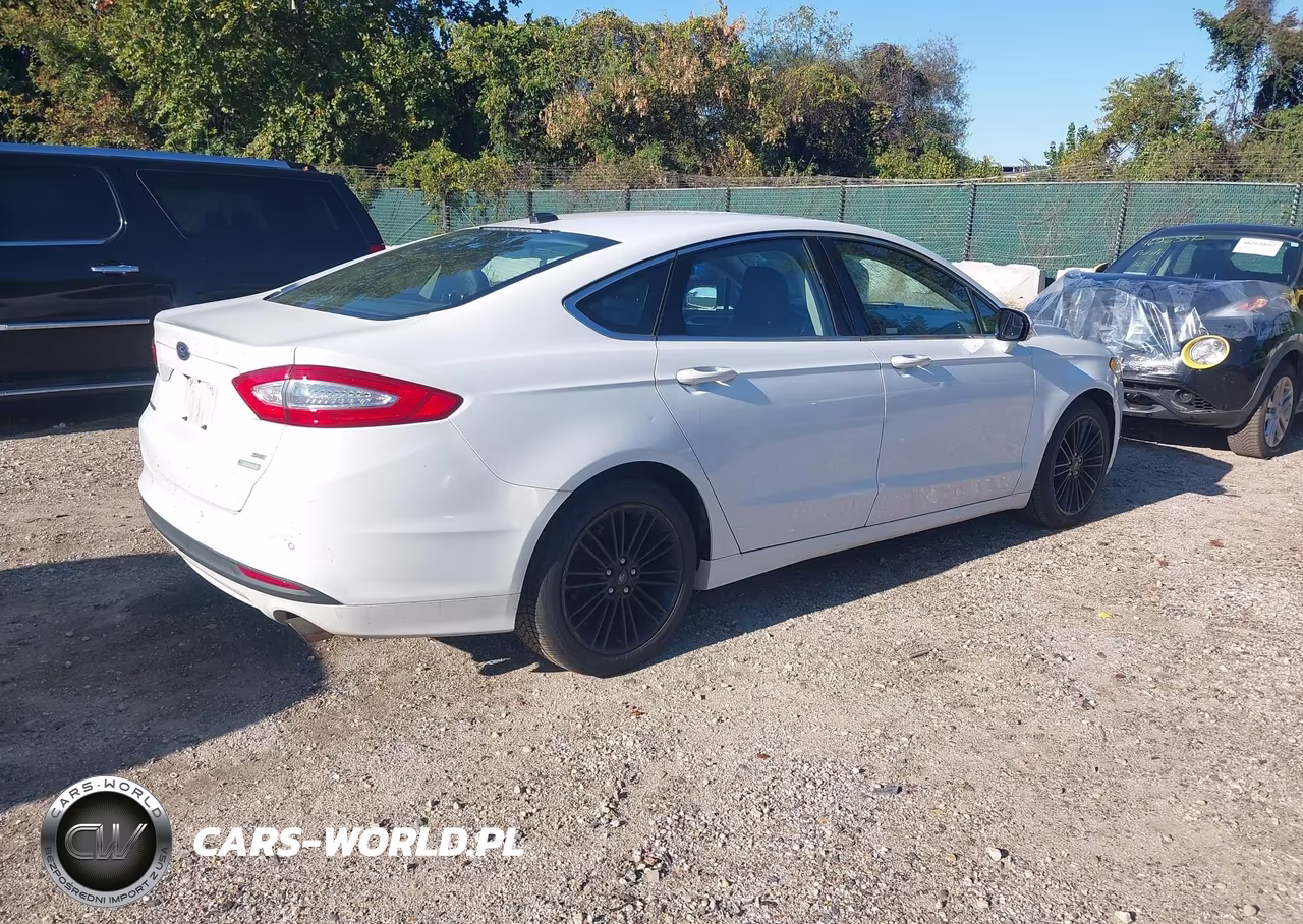2016 Ford Fusion Se VIN:3FA6P0HDXGR300402 - 4