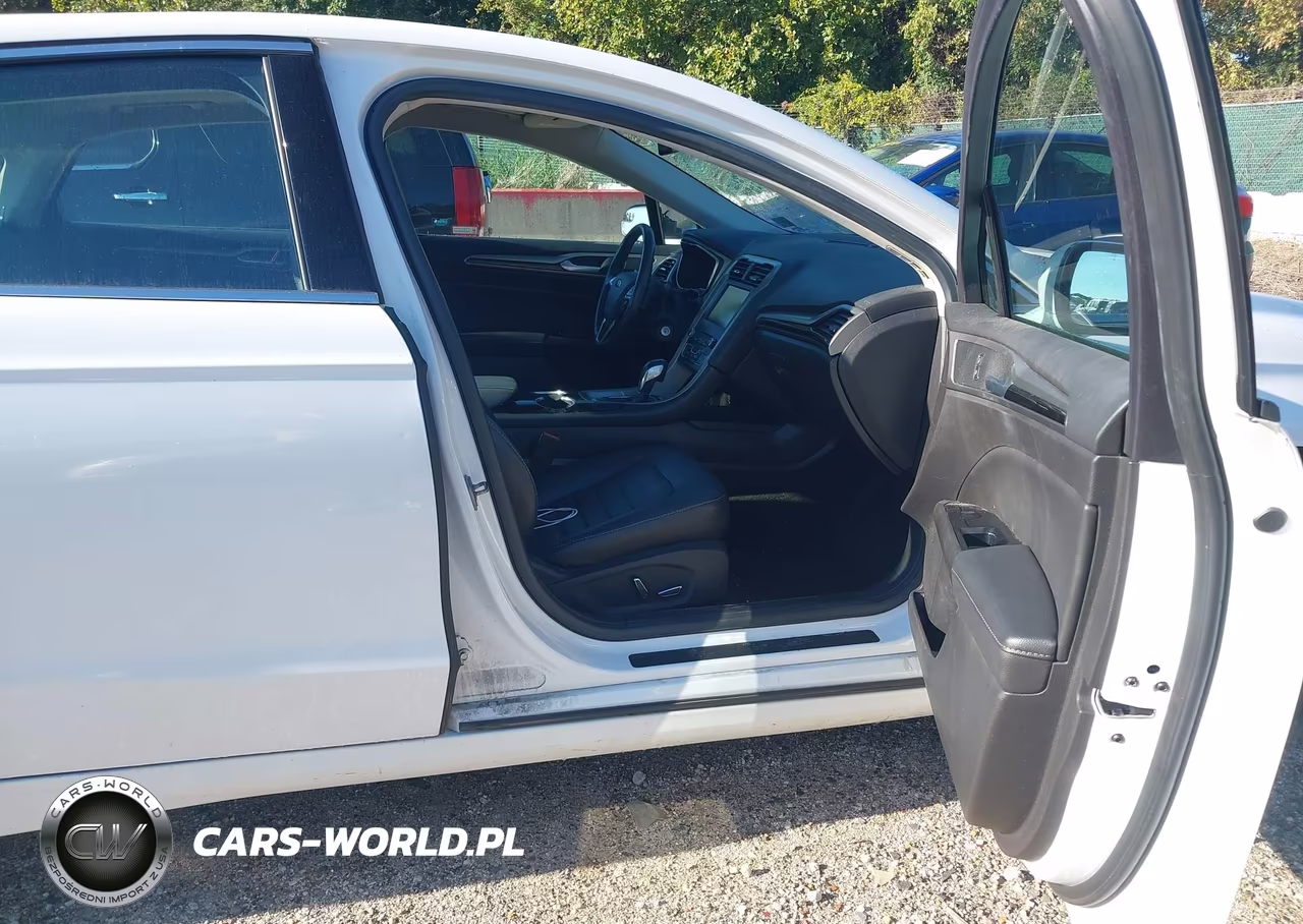 2016 Ford Fusion Se VIN:3FA6P0HDXGR300402 - 5