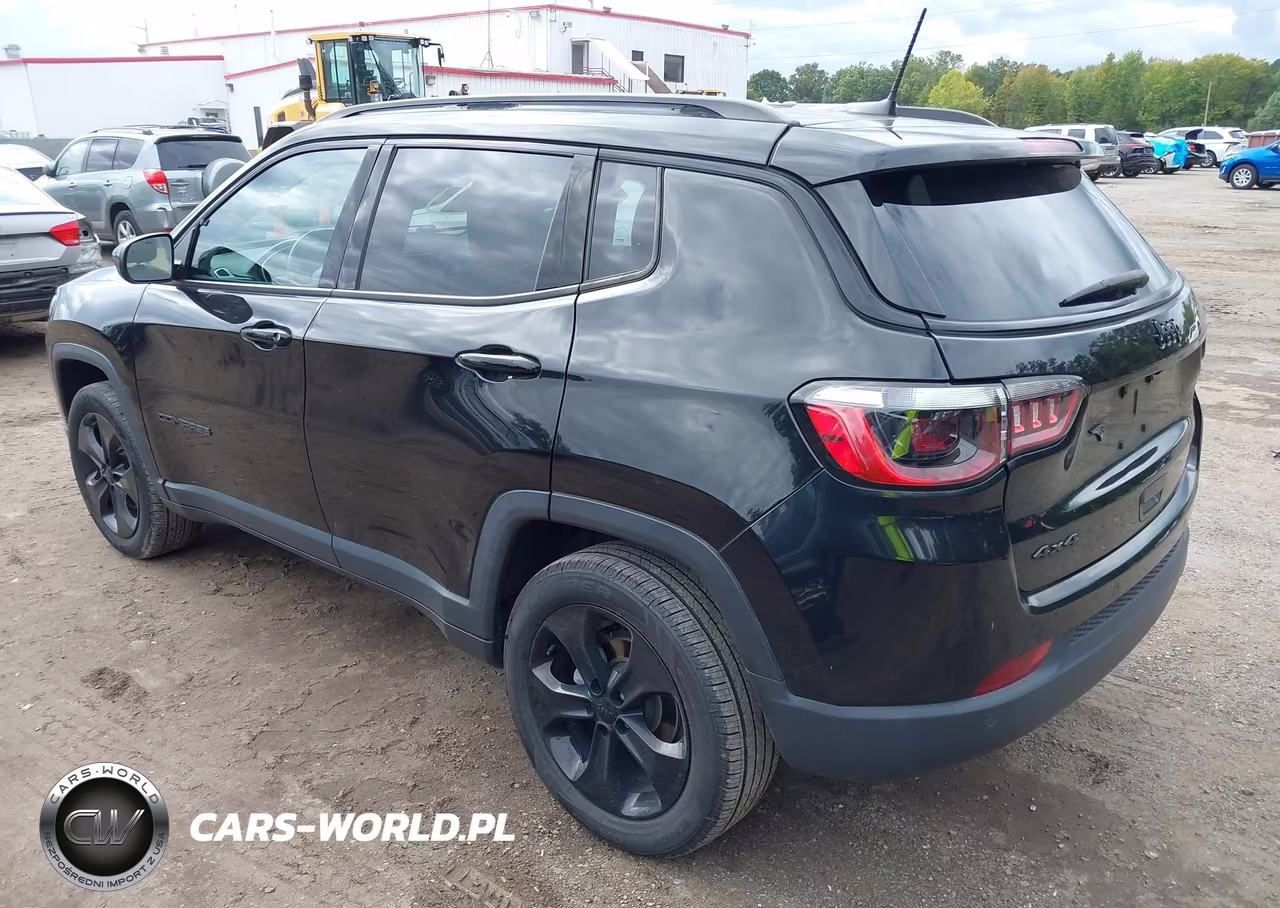2021 Jeep Compass Altitude 4X4 VIN:3C4NJDBB9MT517797 - 3