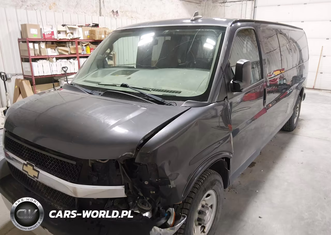 2017 Chevrolet Express 3500 Lt VIN:1GAZGPFF2H1101899 - 2