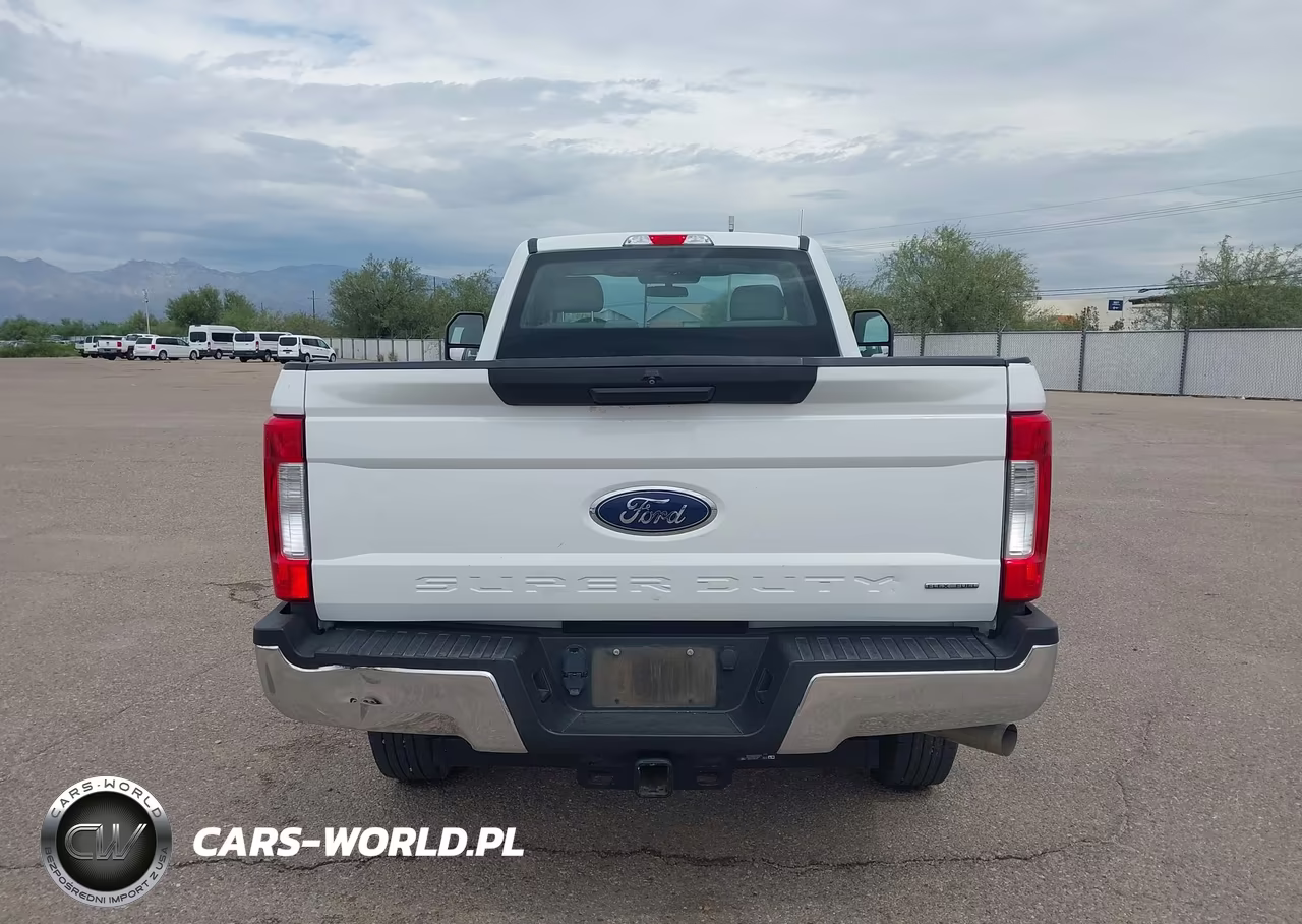 2018 Ford F-350 Xl VIN:1FTRF3B65JEC48709 - 17