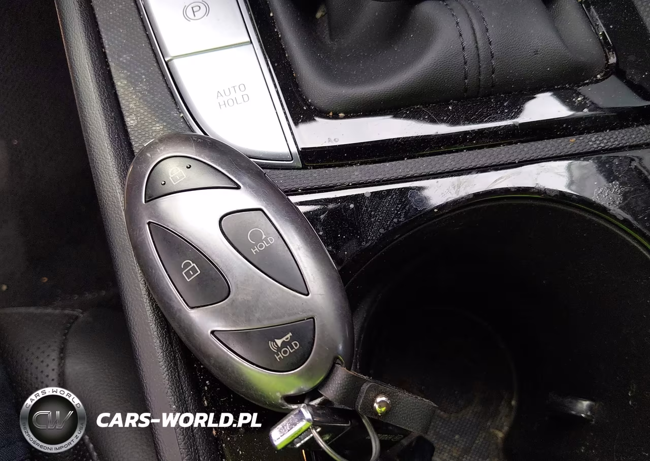 2025 Hyundai Elantra Hybrid Limited VIN:KMHLN4DJ8SU147537 - 11