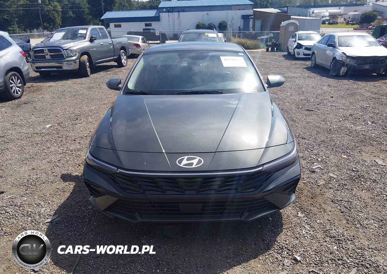 2025 Hyundai Elantra Hybrid Limited VIN:KMHLN4DJ8SU147537 - 12