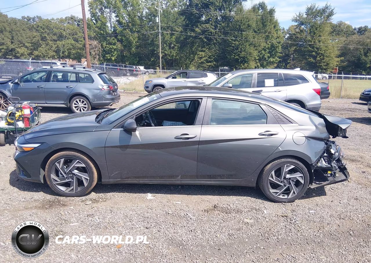 2025 Hyundai Elantra Hybrid Limited VIN:KMHLN4DJ8SU147537 - 14