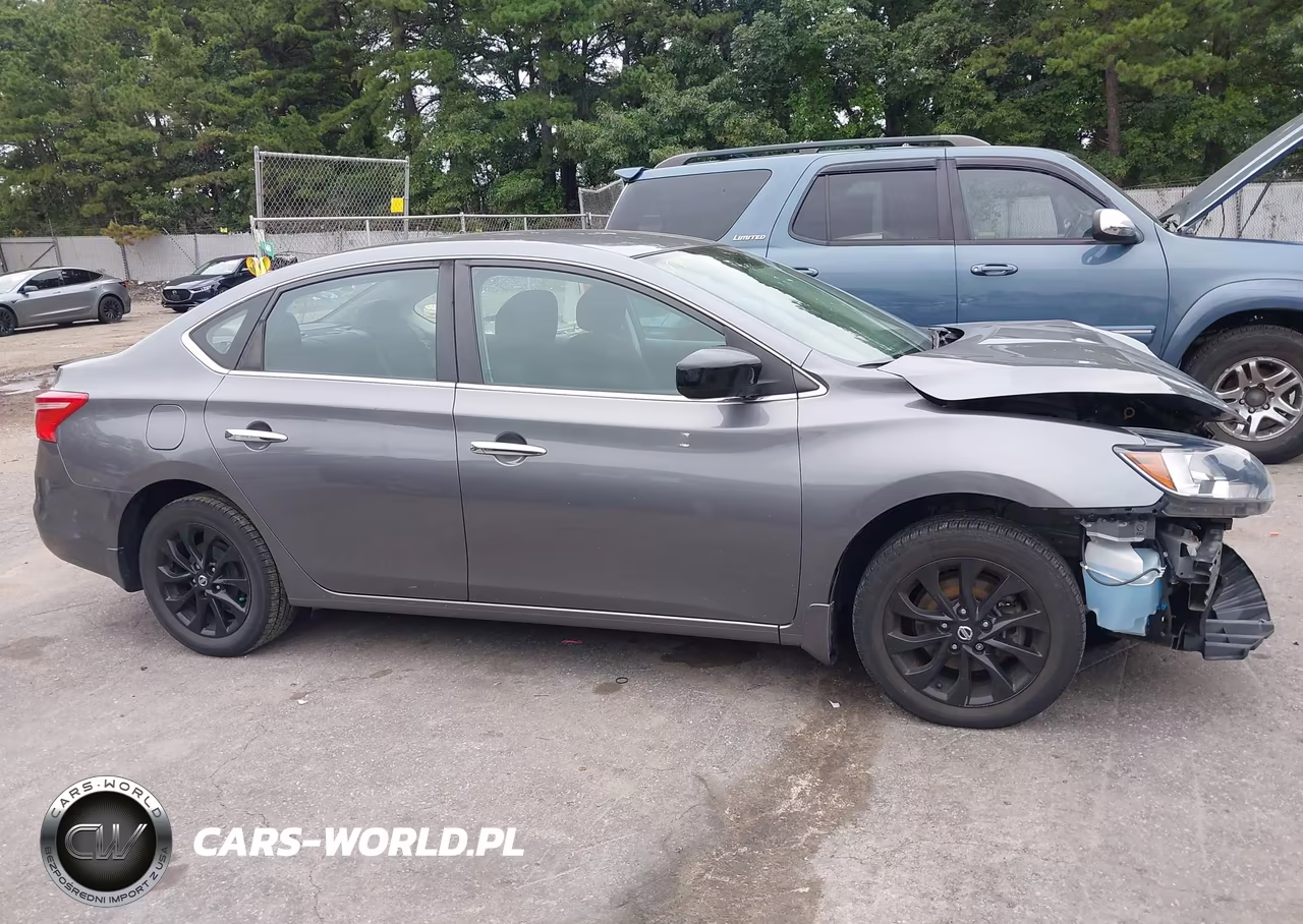 2018 Nissan Sentra S VIN:3N1AB7AP8JY233752 - 14