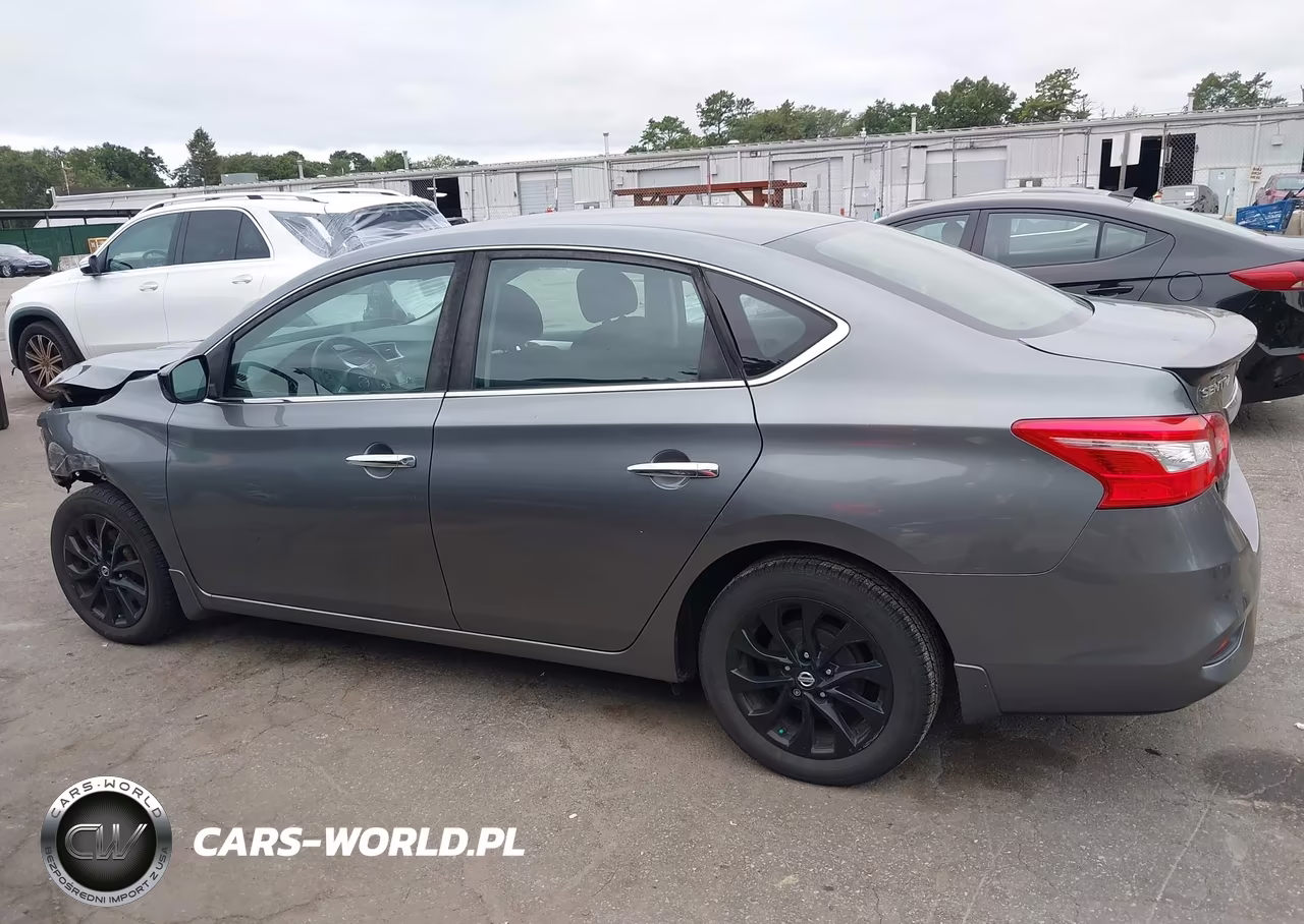 2018 Nissan Sentra S VIN:3N1AB7AP8JY233752 - 15