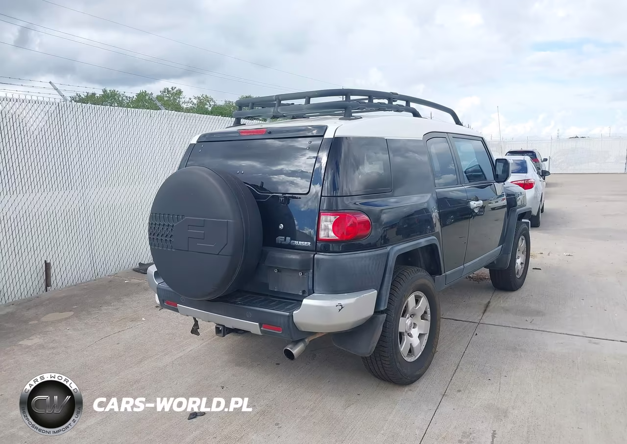 2007 Toyota Fj Cruiser VIN:JTEBU11F870074634 - 4
