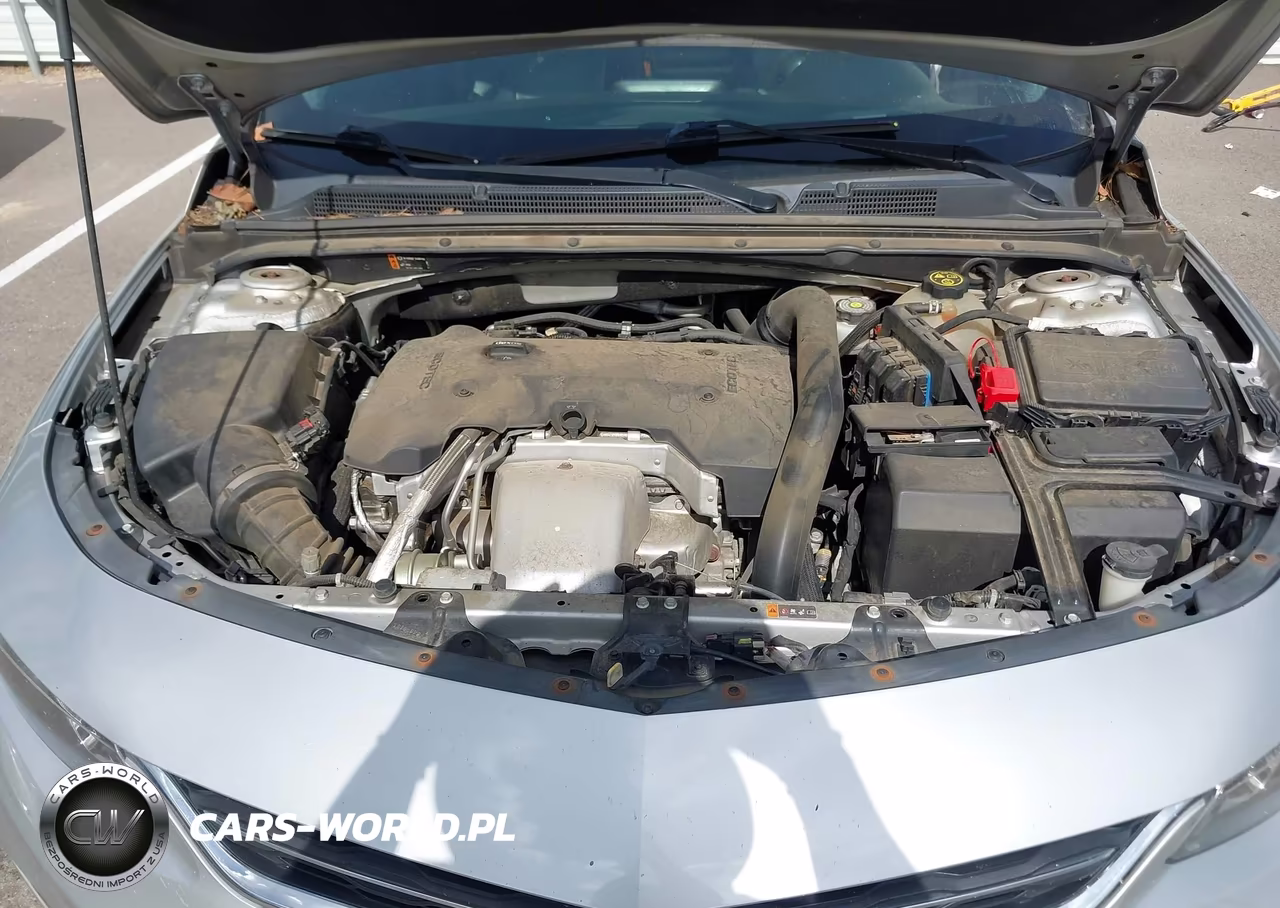 2018 Chevrolet Malibu Premier VIN:1G1ZE5SX7JF101575 - 10