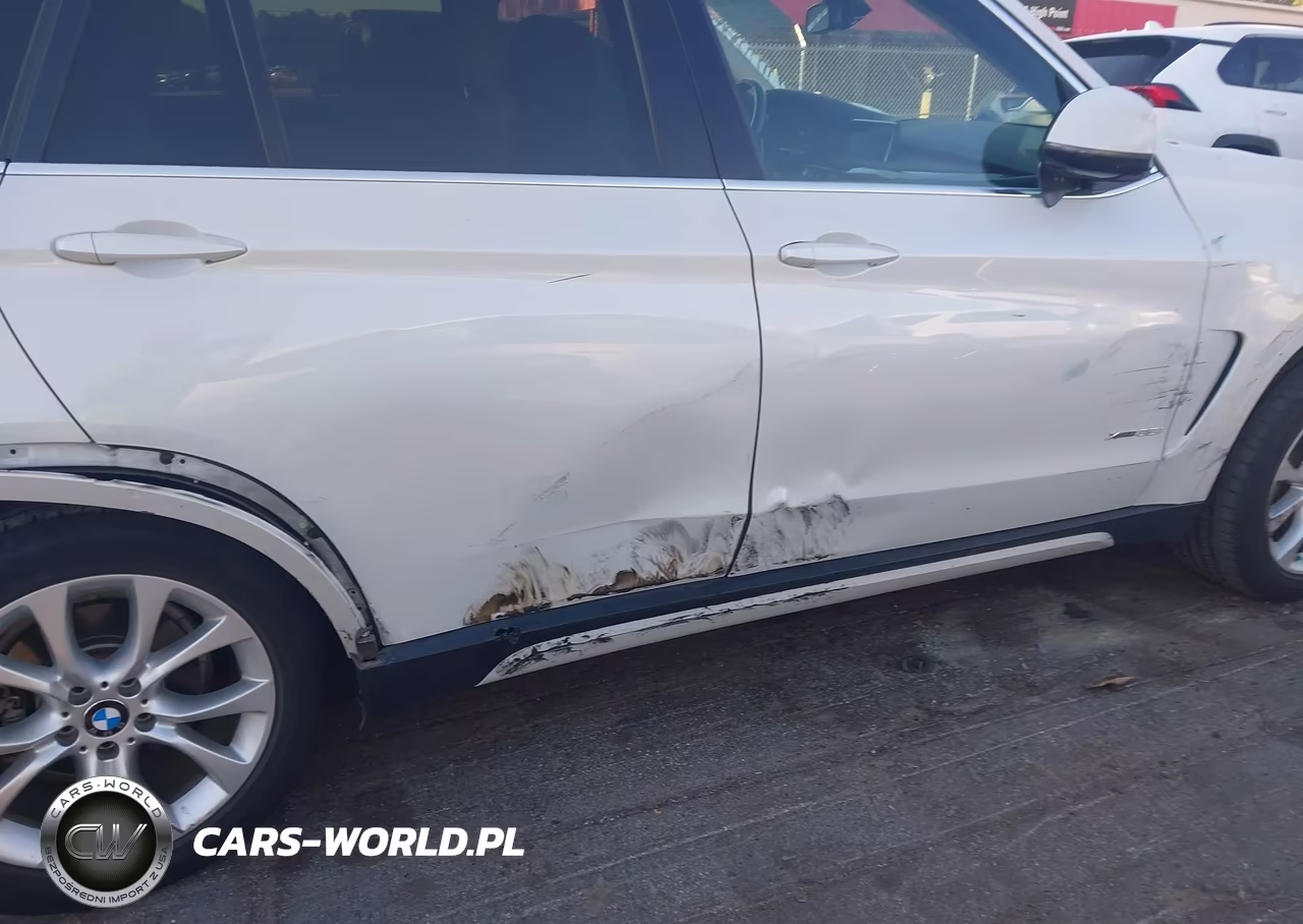 2015 BMW X5 xDrive35I VIN:5UXKR0C53F0P17991 - 17