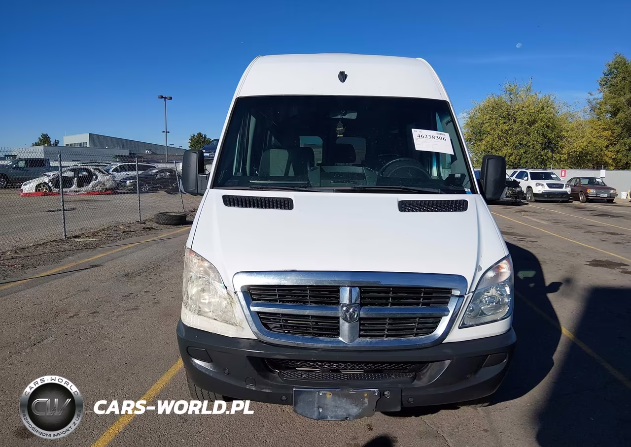 2008 Dodge Sprinter Wagon 2500 VIN:WDWPE845X85321124 - 12