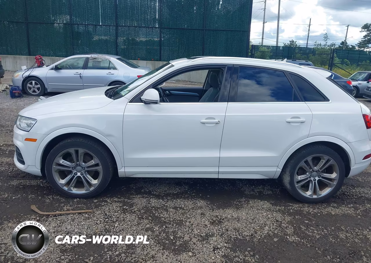 2017 Audi Q3 2.0T Premium VIN:WA1JCCFS4HR006486 - 14