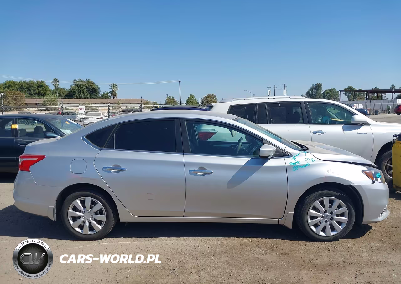 2016 Nissan Sentra S VIN:3N1AB7APXGY284162 - 14