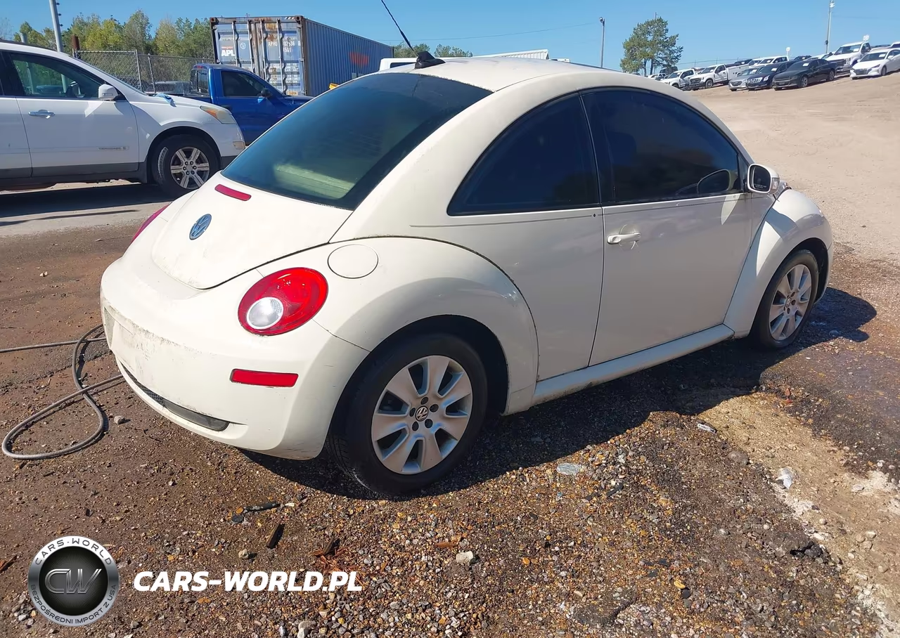 2009 Volkswagen New Beetle Coupe S VIN:3VWRW31C29M507313 - 4