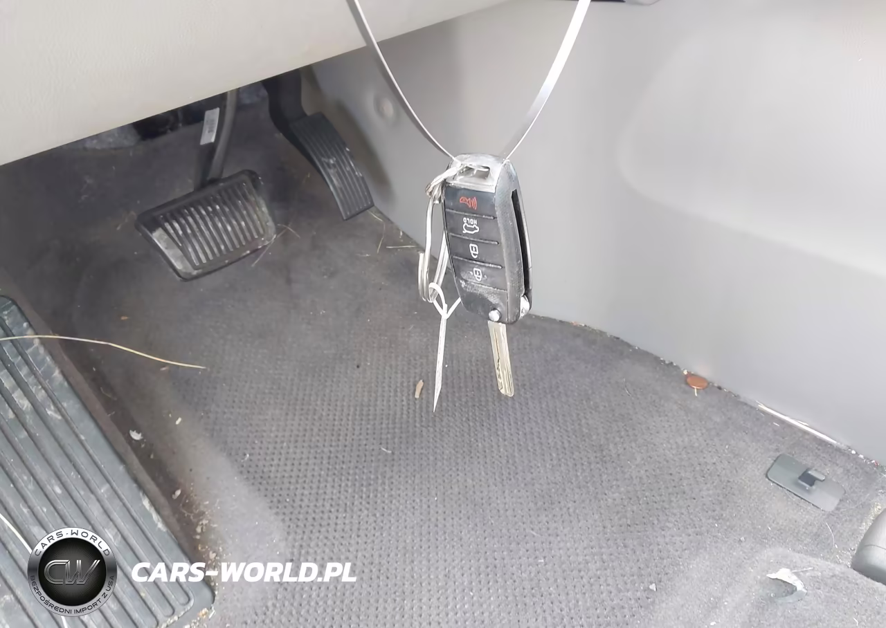 2017 Kia Sedona L VIN:KNDMA5C1XH6279711 - 11