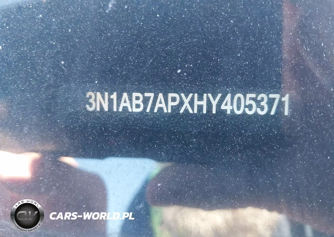 2017 Nissan Sentra S VIN:3N1AB7APXHY405371 - 9